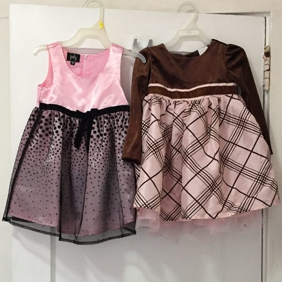 2 piece Pink Dress Bundle Set Size 2T - Picture 1 of 8